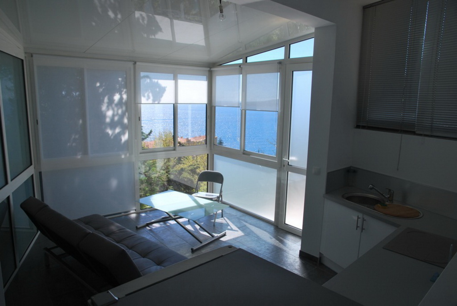 Image_, Studio, Cap-d'Ail, ref :L612